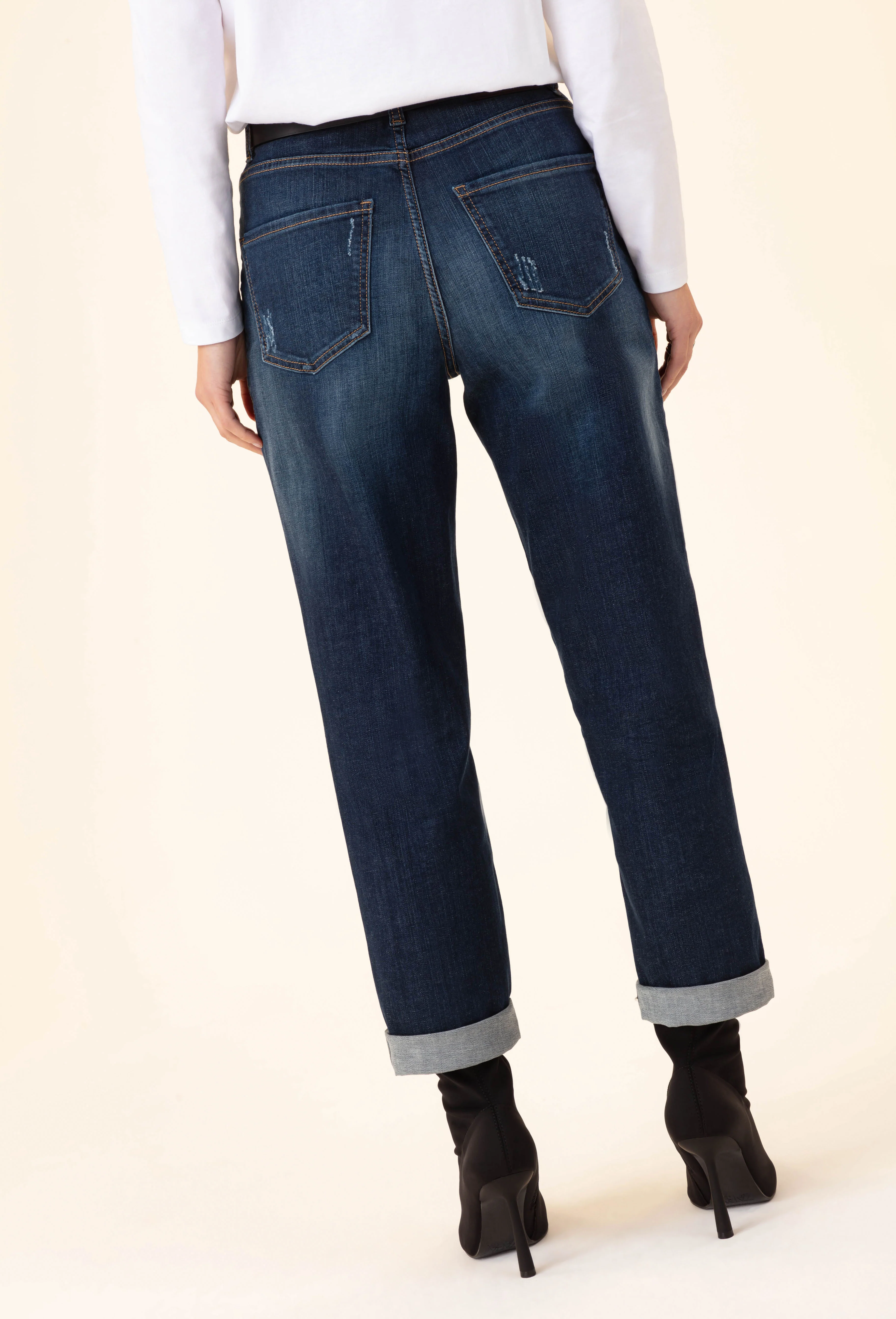 Jean Suzy - Image 5