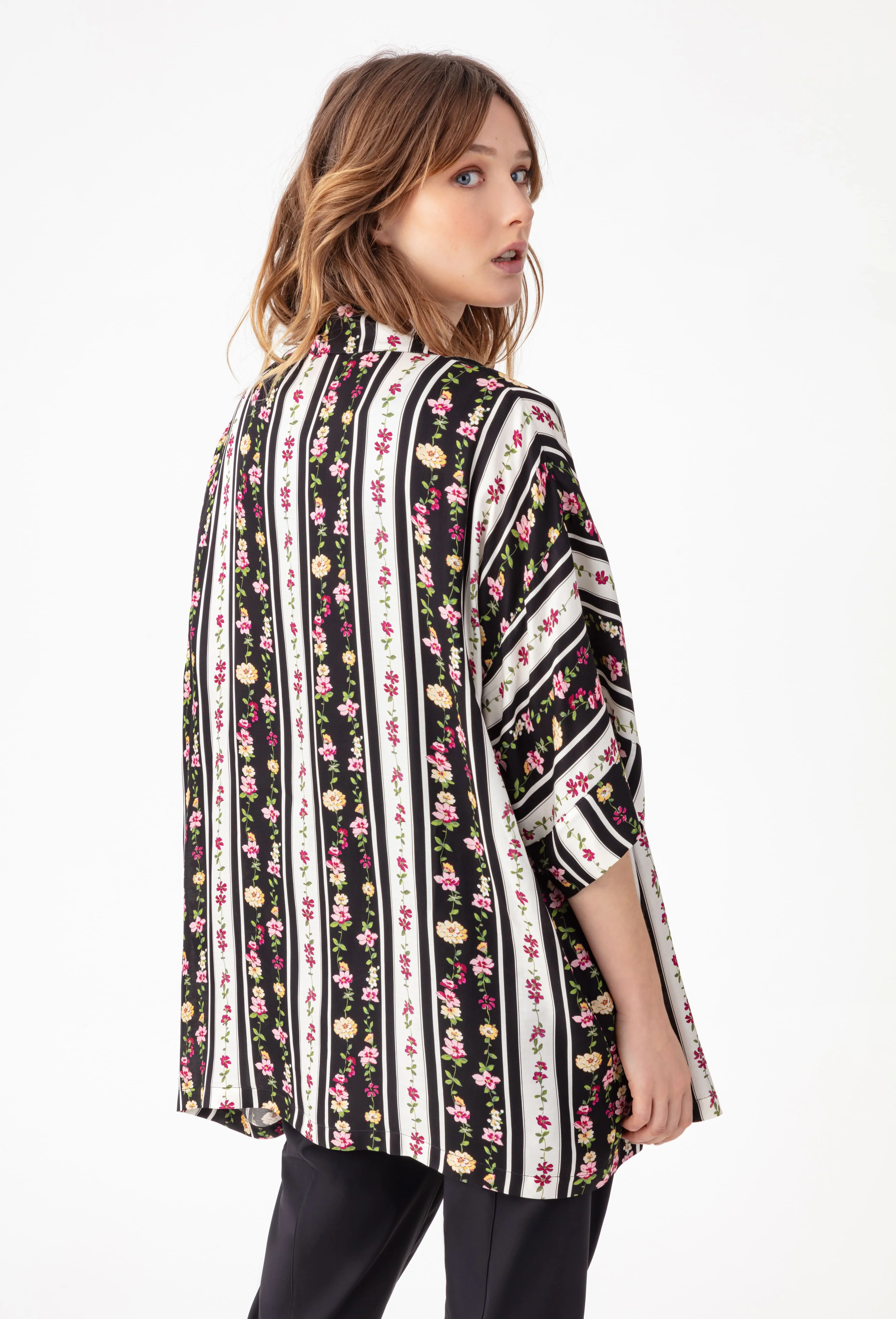Kimono HANA - Image 2