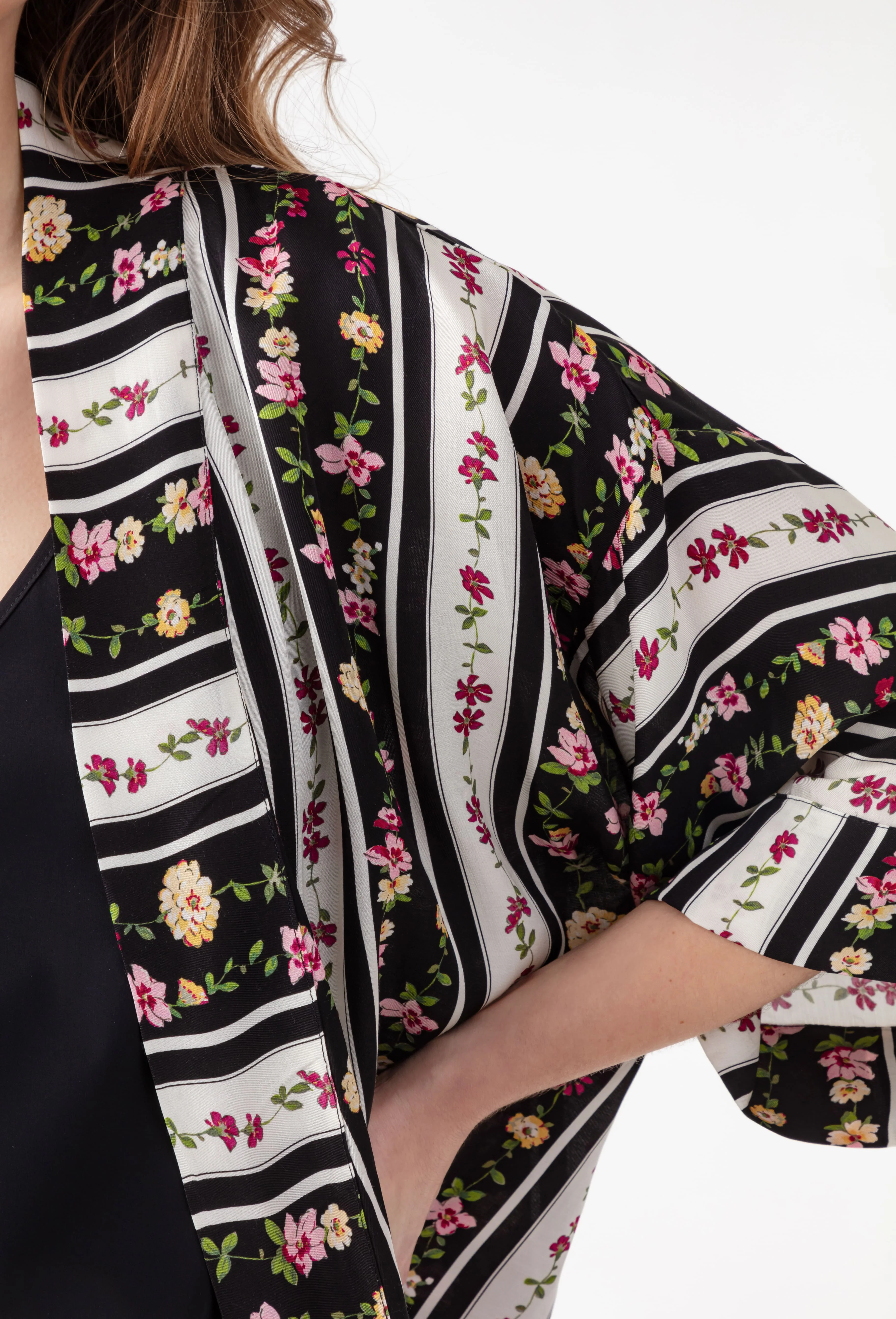 Kimono HANA - Image 5