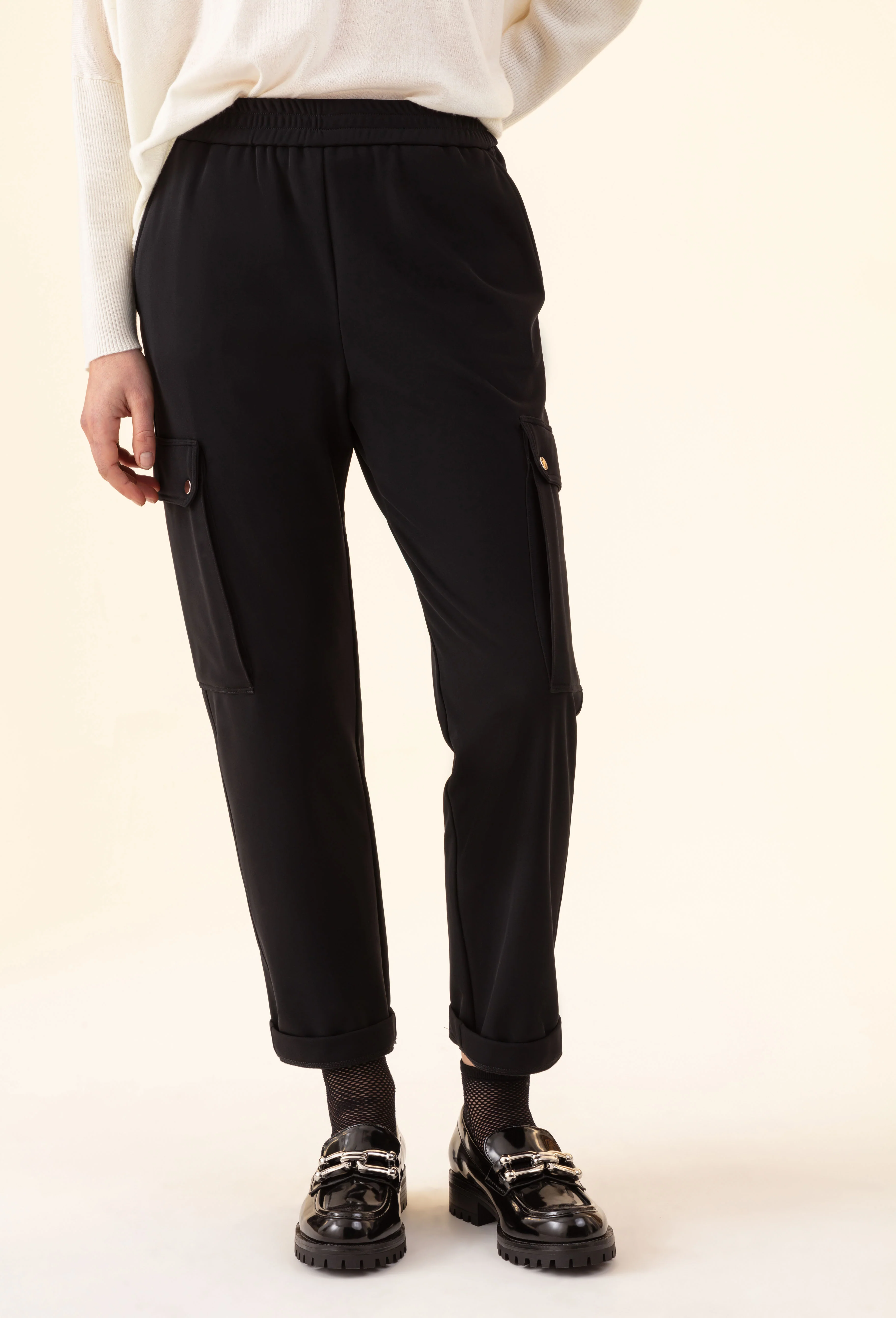 Pantalon Aurora noir en jersey technique - Image 2