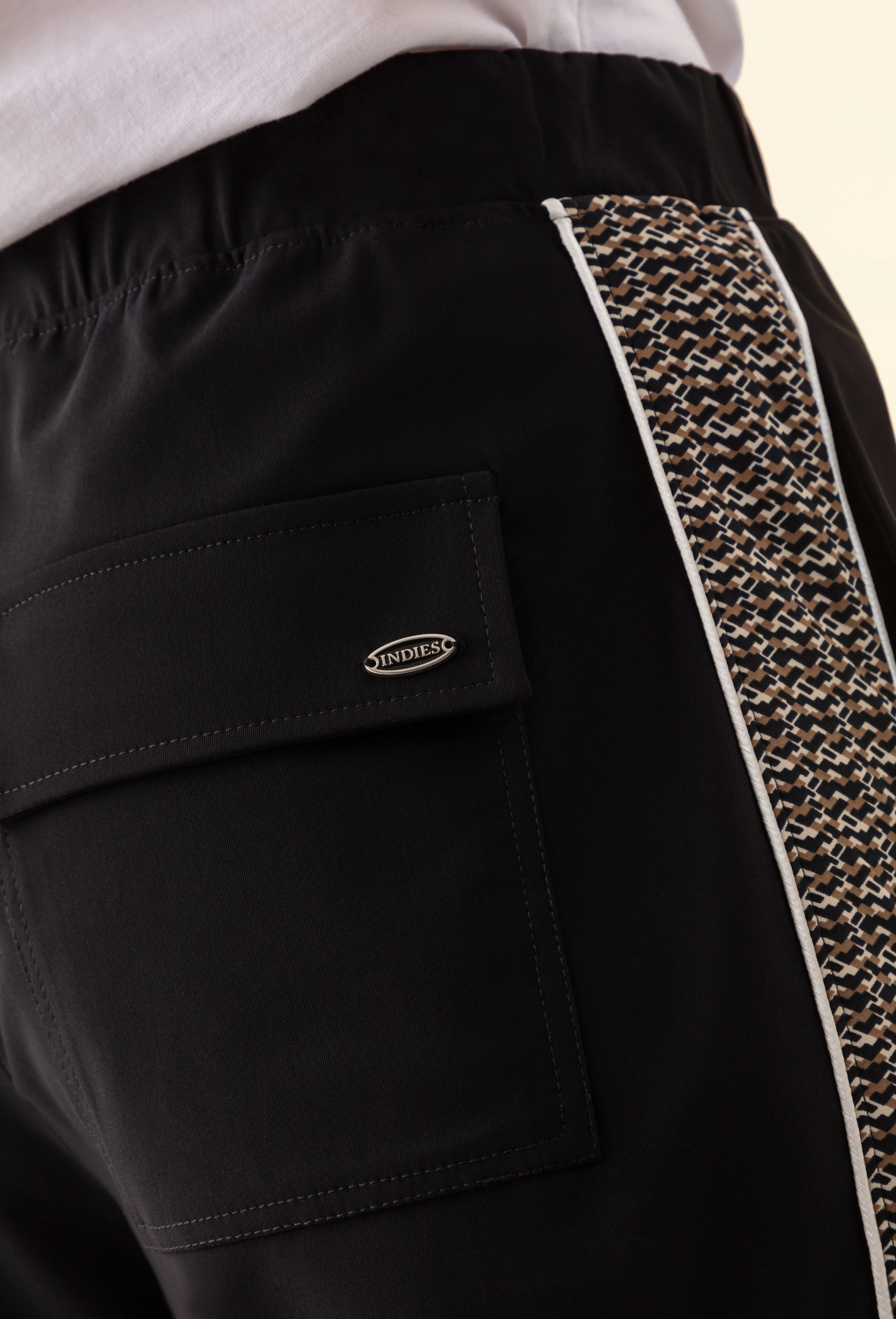 Pantalon Lyndon en jersey technique - Image 6