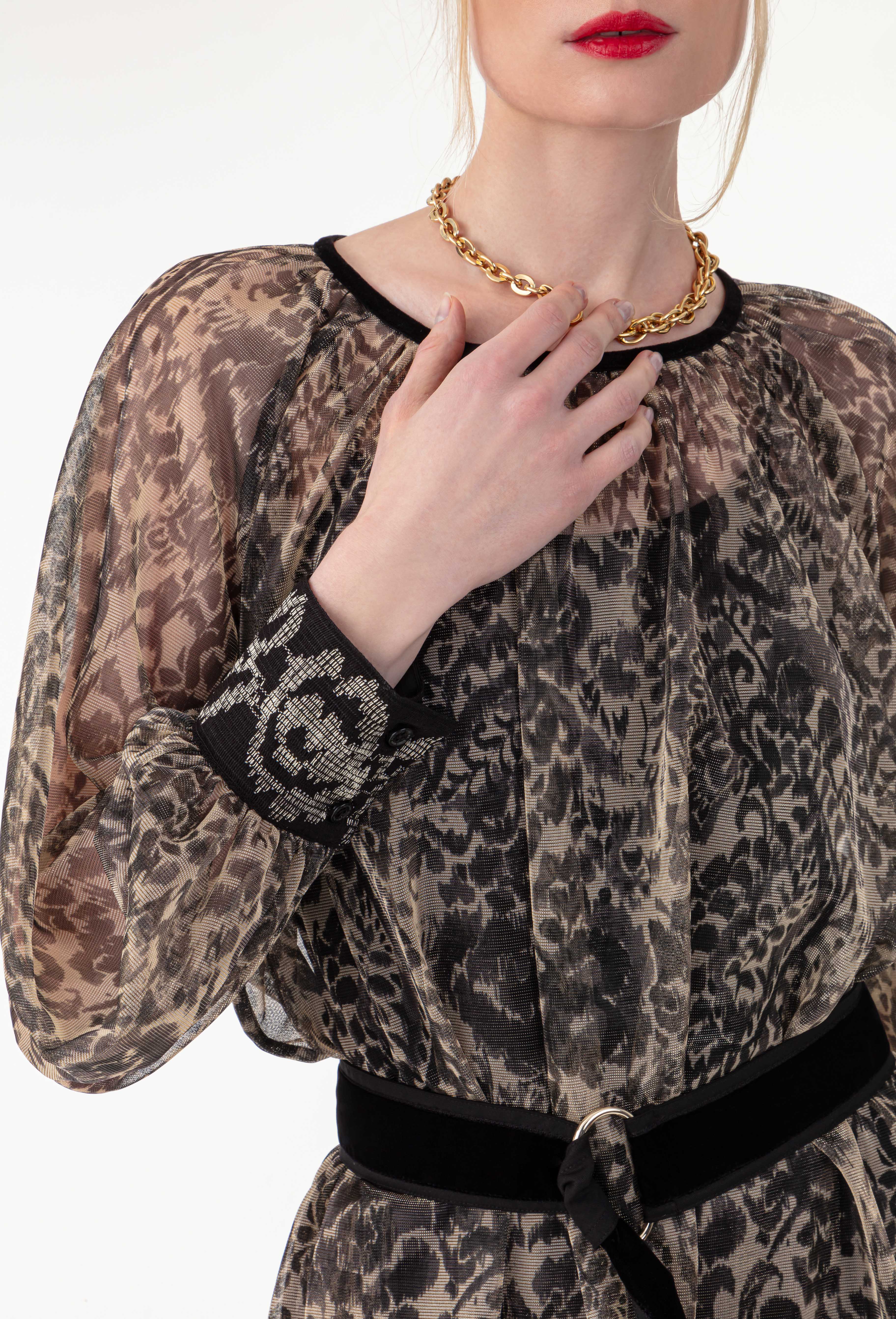 Robe PETRA - Image 3
