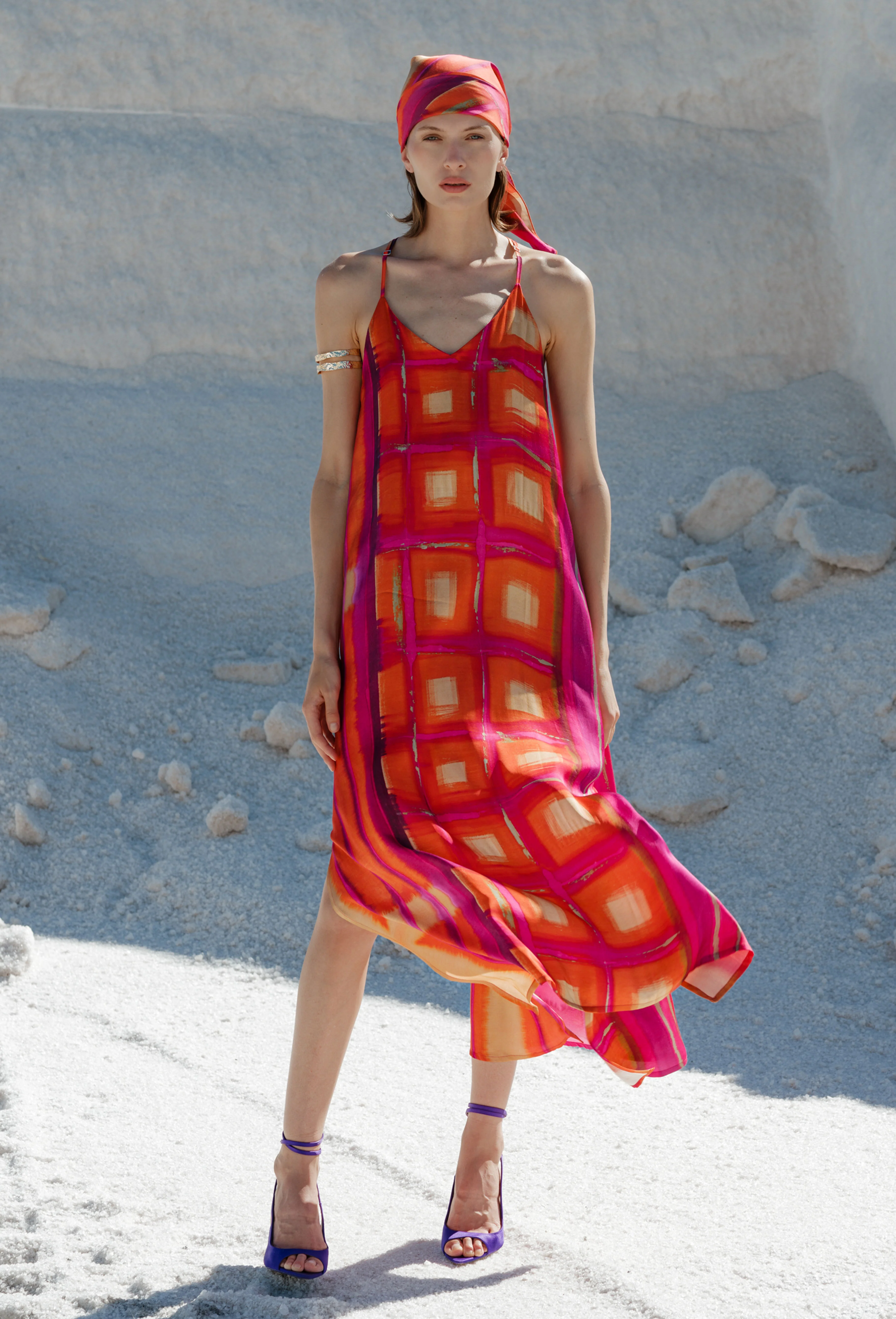 Robe NAYLA - Image 2
