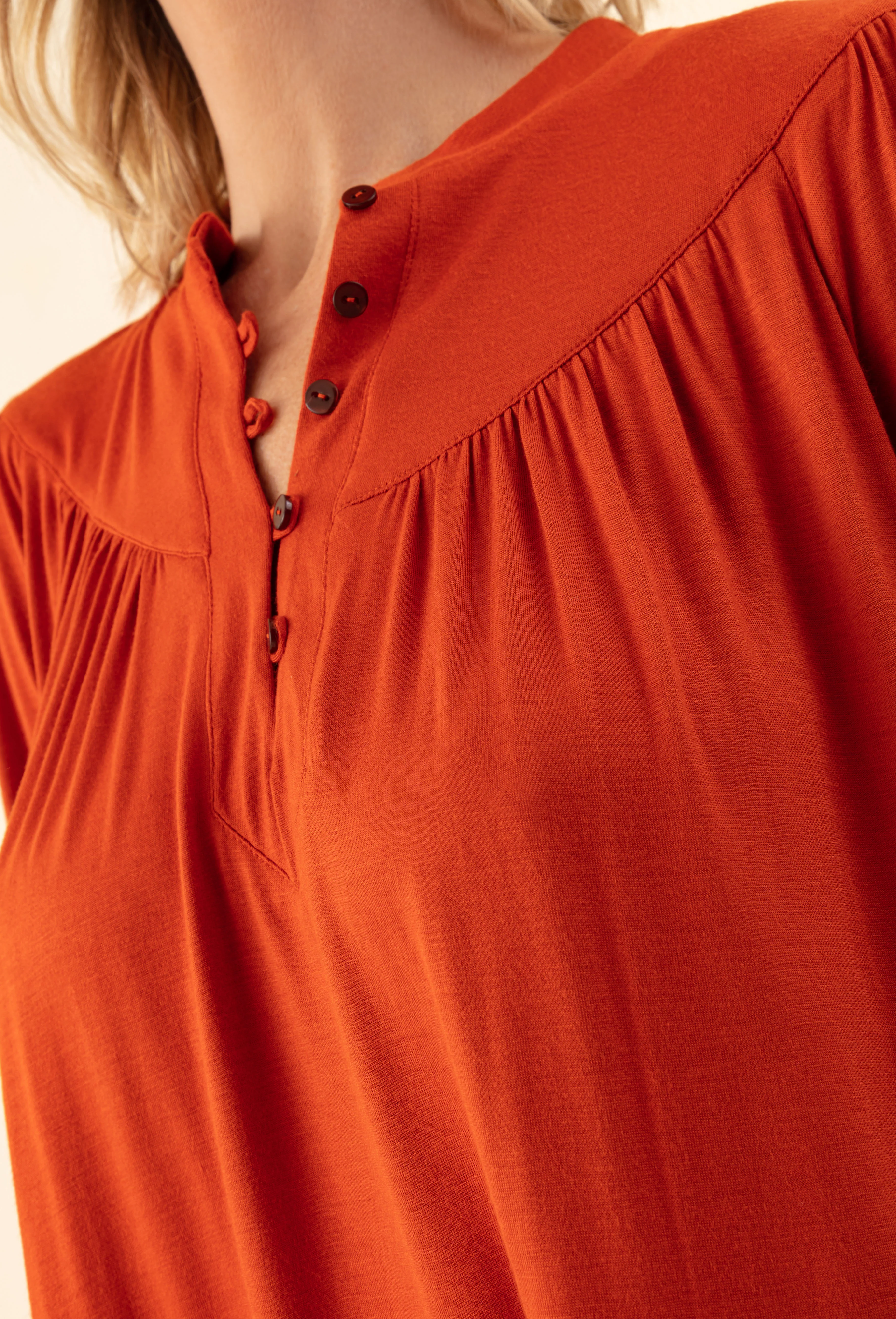 Tee-Shirt STUDIO - Image 3