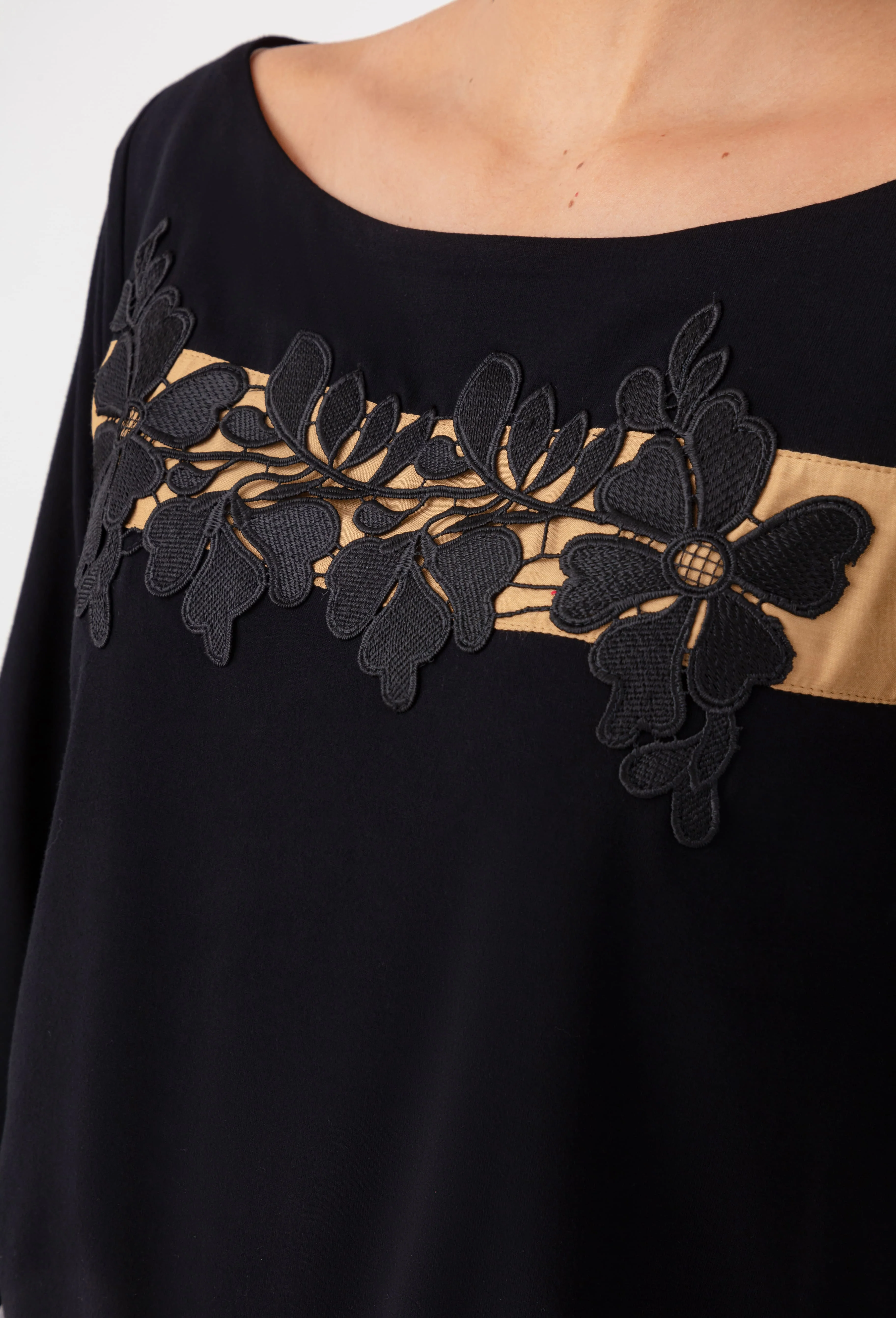 Top ESMEE - Image 4